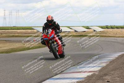 media/Apr-26-2024-TrackDaz (Fri) [[c4b677d280]]/C Group/140pm (Wheelie Bump)/